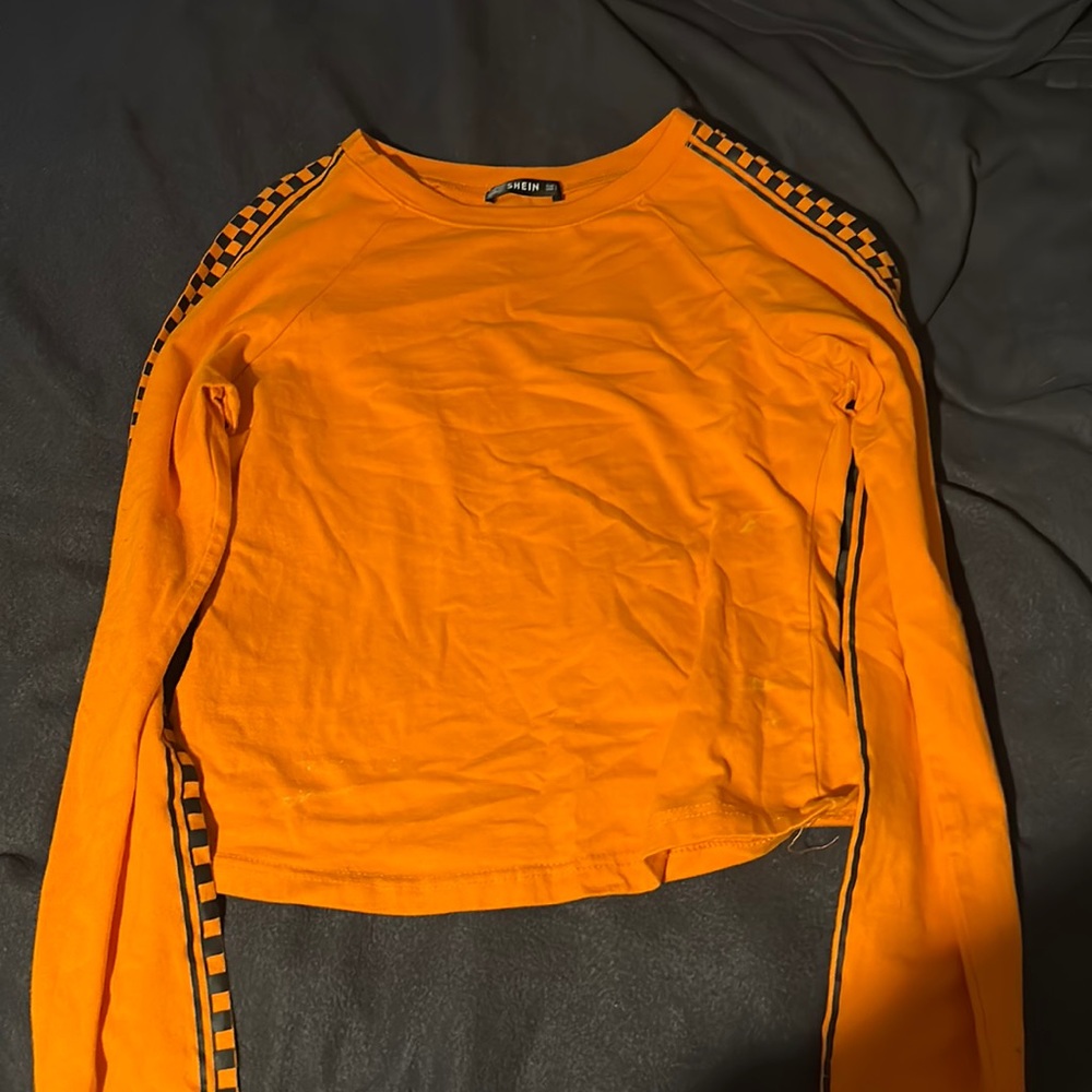 SHEIN Semi Cropped Long Sleeve Shirt